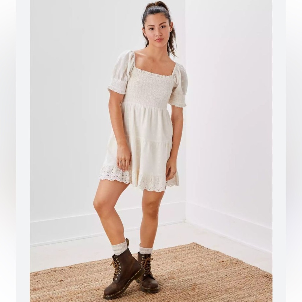 American Eagle Outfitters Cream Puff Sleeve Mini Dress